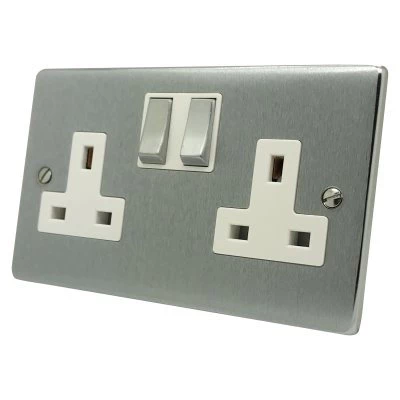 Trim Rounded Satin Chrome Switched Plug Socket