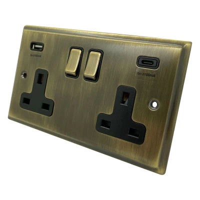 Mondo Antique Brass Plug Socket with USB Charging