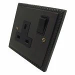 1 Gang - Single 13 Amp Switched Plug Socket : Black Trim