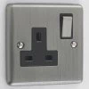 1 Gang - Single 13 Amp Switched Plug Socket : Black Trim